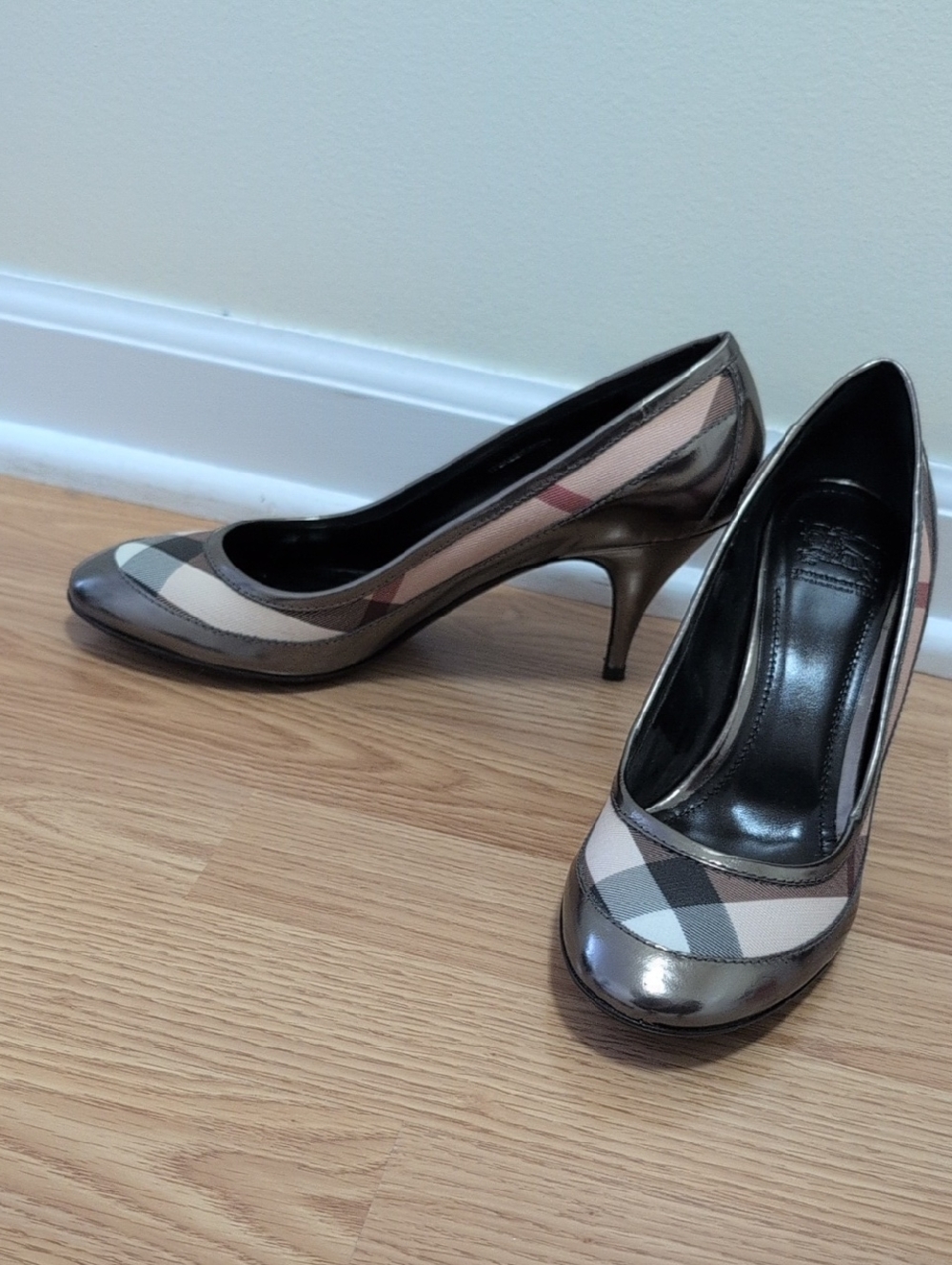 Burberry Plaid Pointed-Toe Mid Heel Pumps in Beige and Metallic Bronze